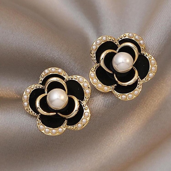 Jewelry - ROSE SHAPED FAUX PEARL STUD EARRINGS